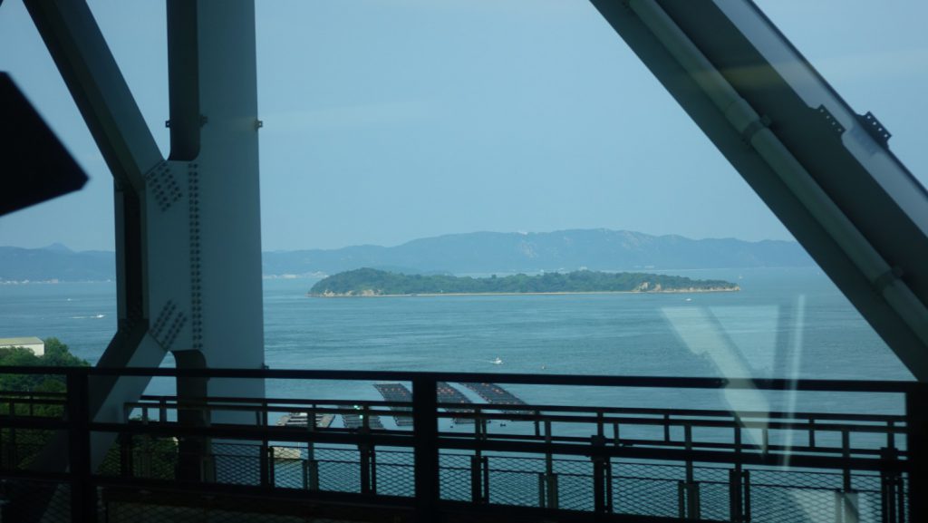 瀬戸大橋から見える風景